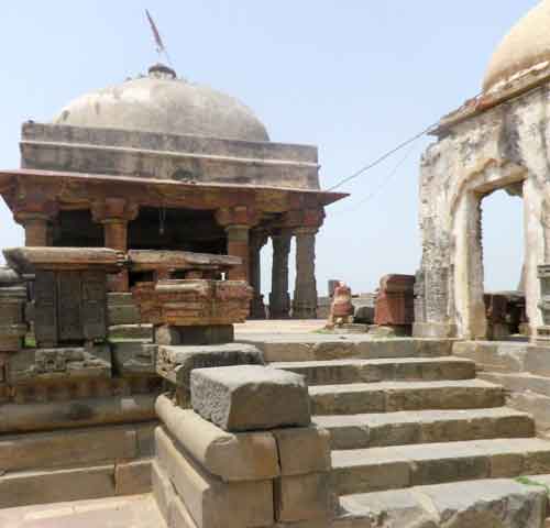 Abhaneri Temple